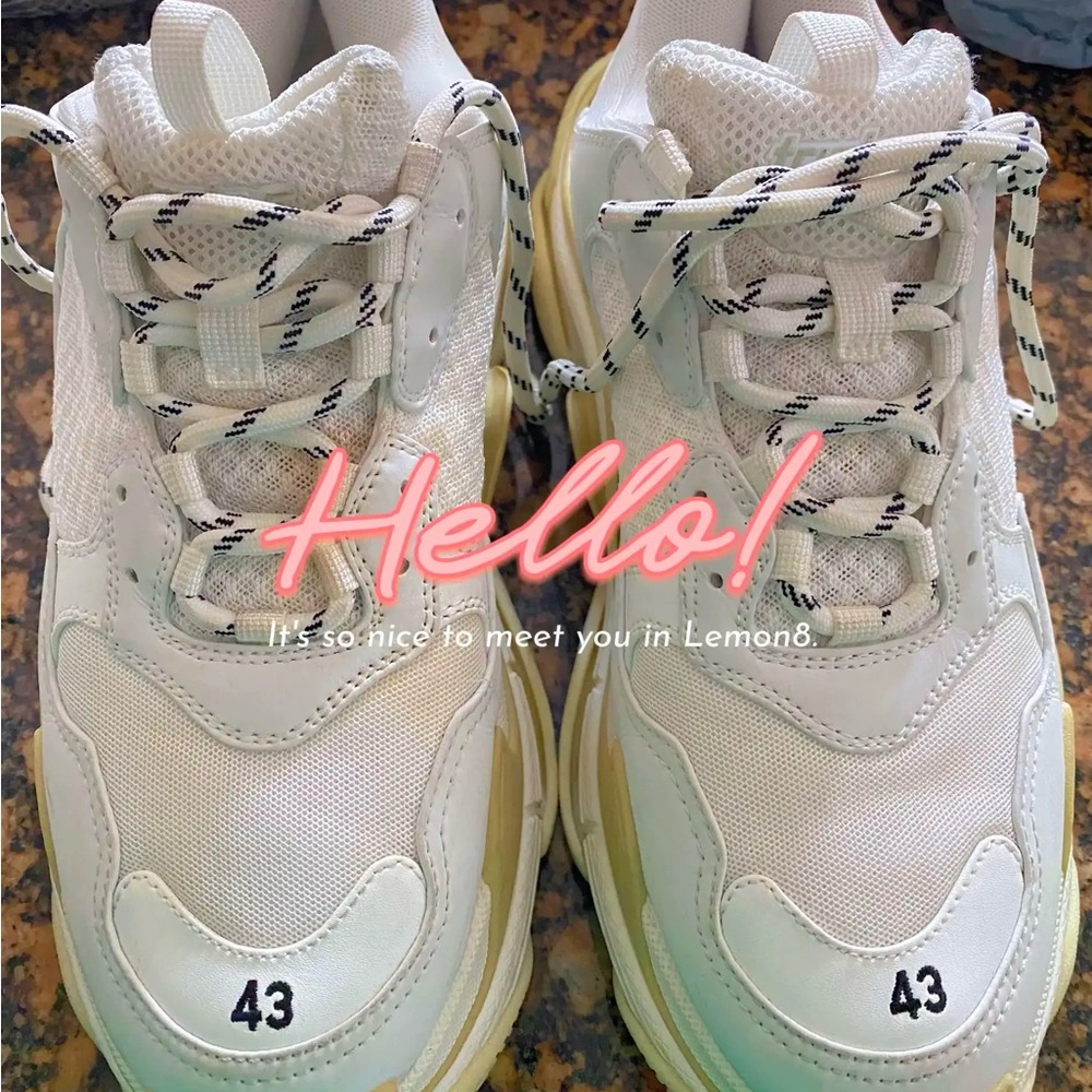 Balenciaga  Sneakers